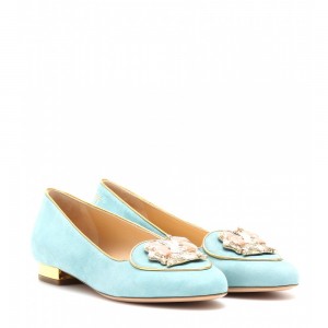 Zapatos bajos de Charlotte Olympia en color azul pastel